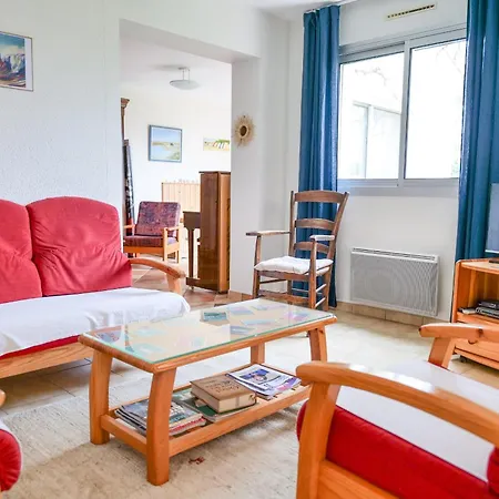 Maison De Avec Grand Jardin - La Chaume - 8 Personnes 度假居